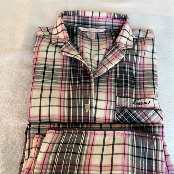 Victoria‘s Secret  PJ set - Picture 9 of 10